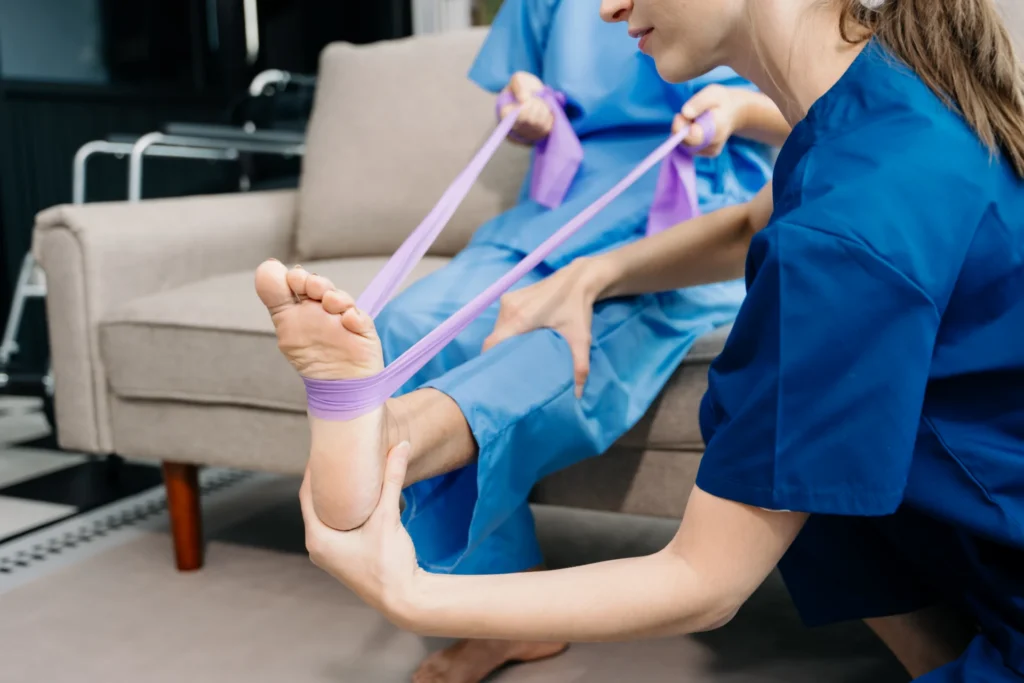physical therapist works with patient using exerci 2026 03 11 00 49 55 utc